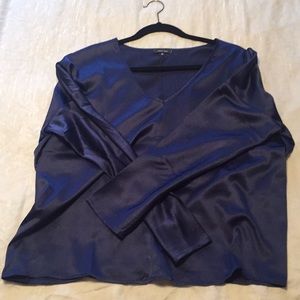 NWOT XL Shiny Blue Stella & Dot Top